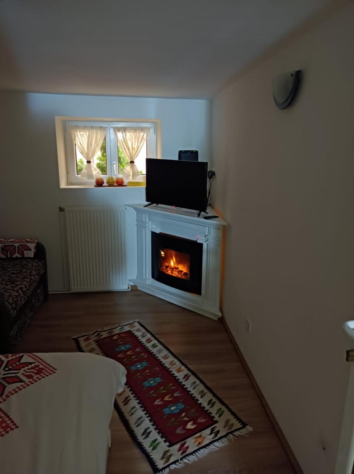 Republicii Rustic Apartament In Brasov City Center Exterior foto