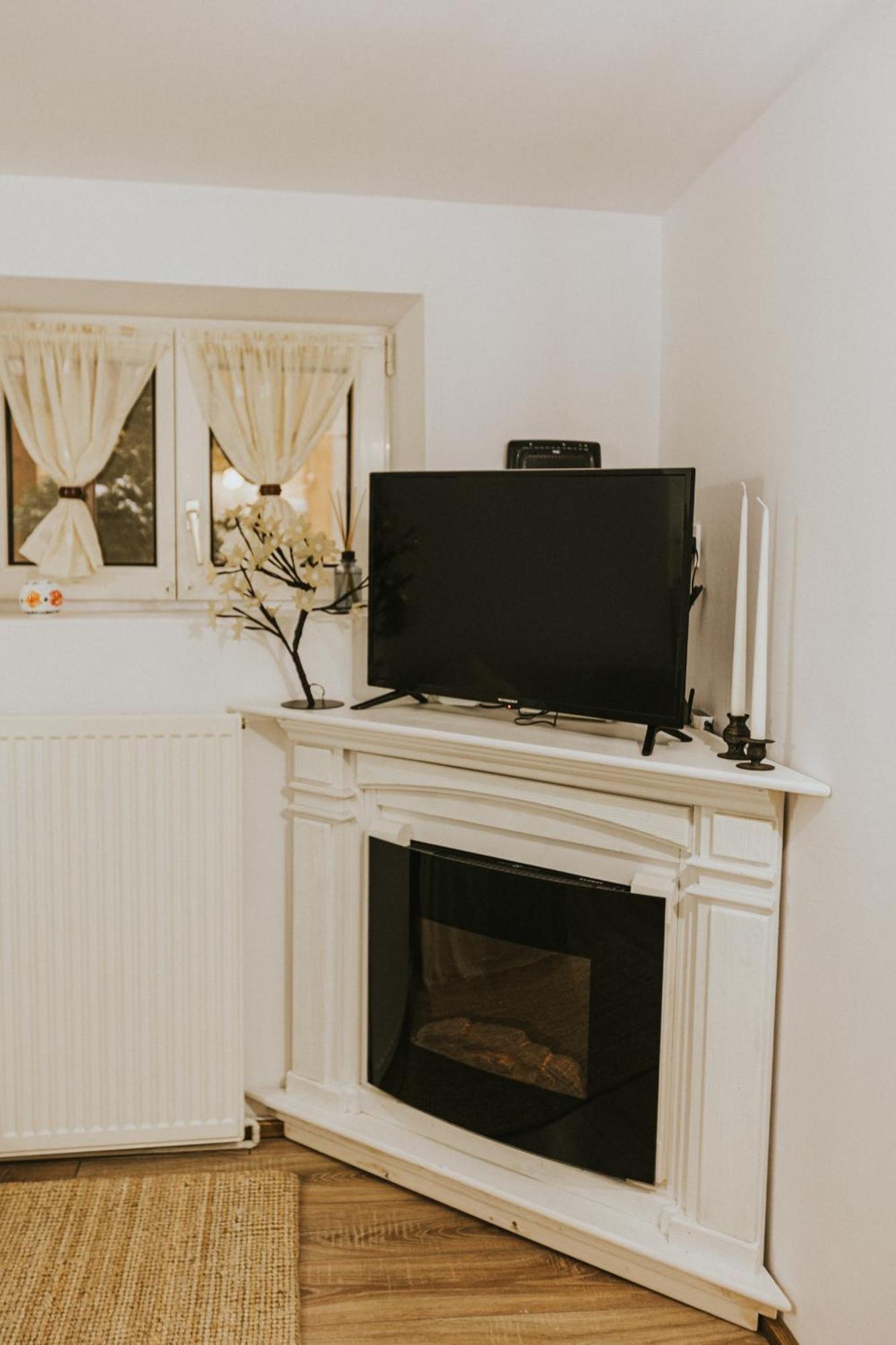 Republicii Rustic Apartament In Brasov City Center Exterior foto