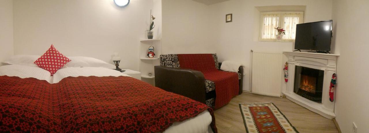 Republicii Rustic Apartament In Brasov City Center Exterior foto